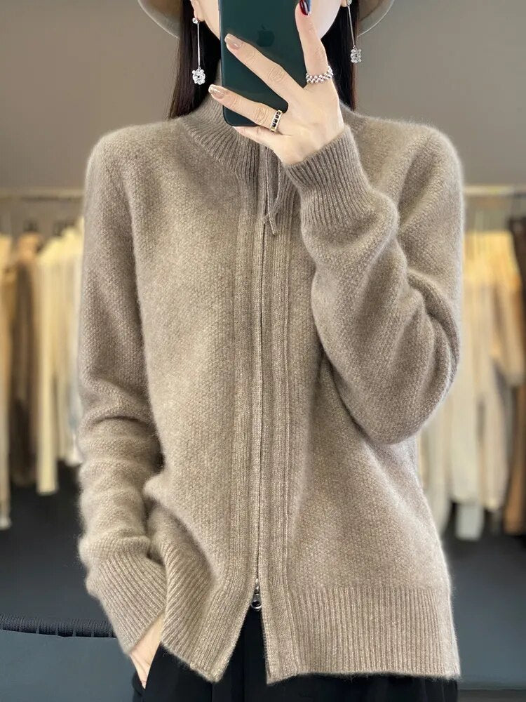 OMNIYA™ | Cardigan zippato accogliente