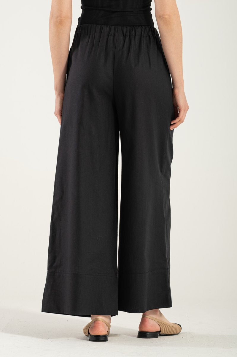 OMNIYA™ | Pantalone Nero con Laccio in Vita