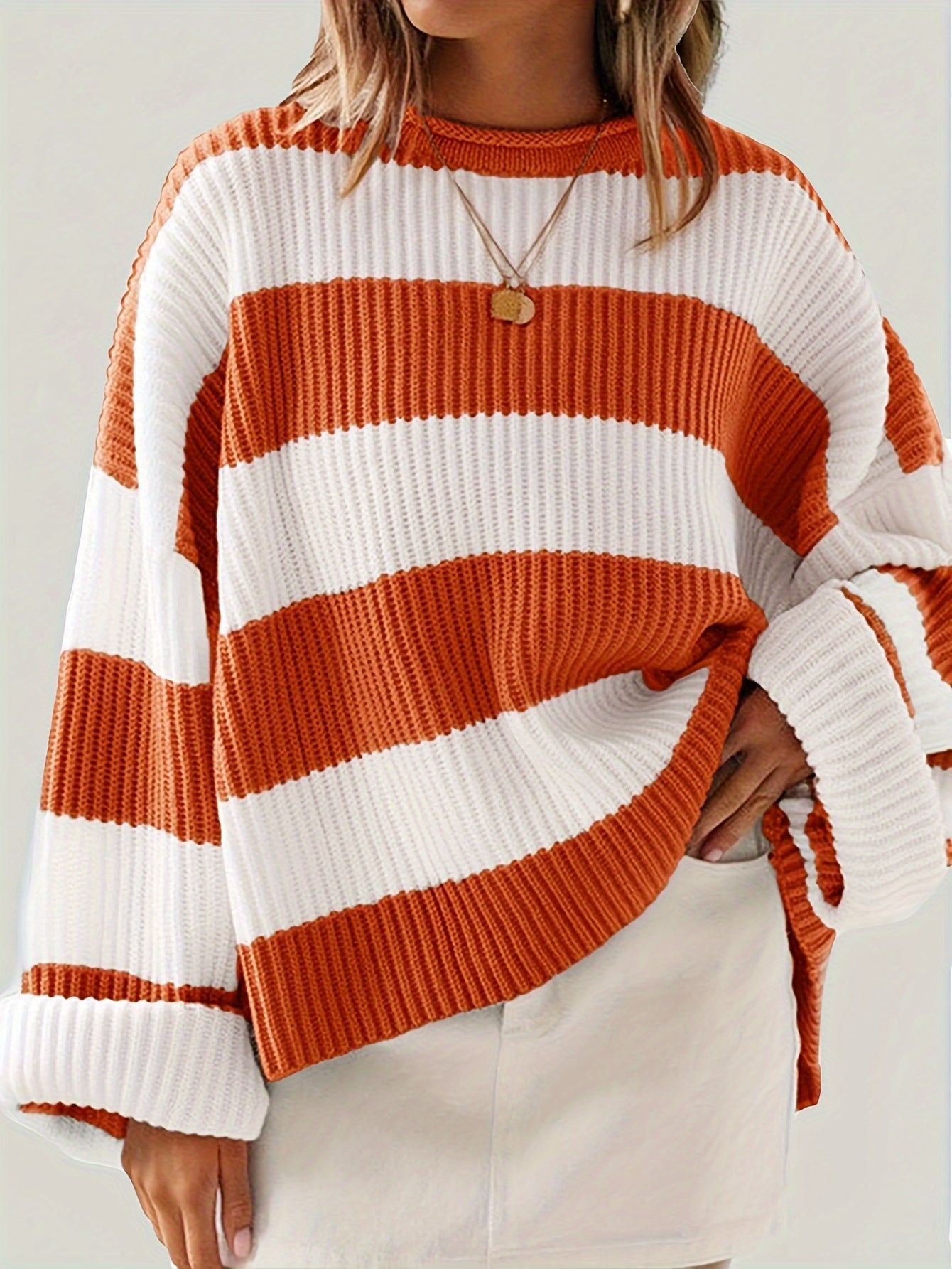OMNIYA™ | Maglione a collo rotondo a righe
