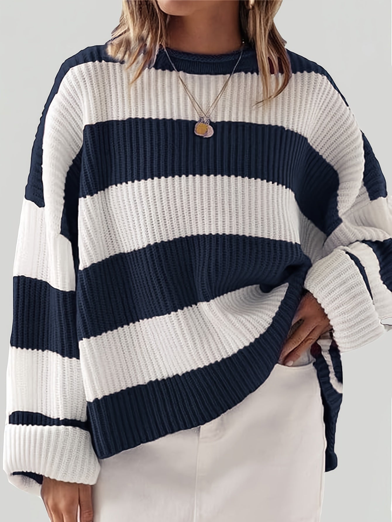 OMNIYA™ | Maglione a collo rotondo a righe