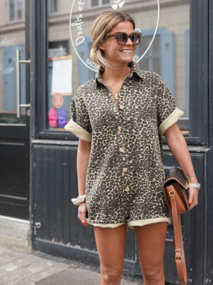 OMNIYA™ | Abito camicia con stampa leopardata