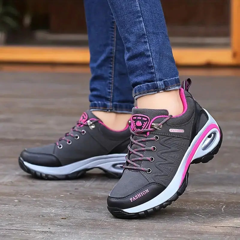 OMNIYA™ | Scarpe sportive con plateau