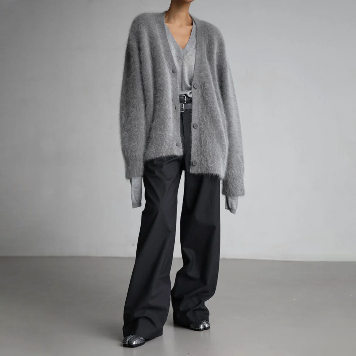 OMNIYA™ | Cardigan Elegante