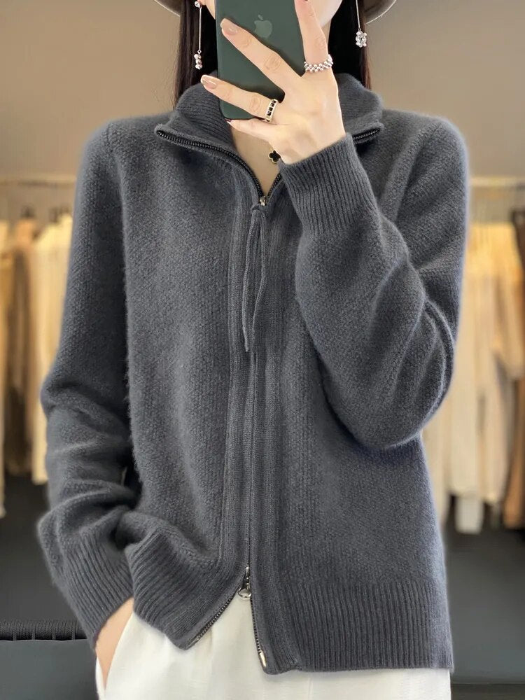 OMNIYA™ | Cardigan zippato accogliente