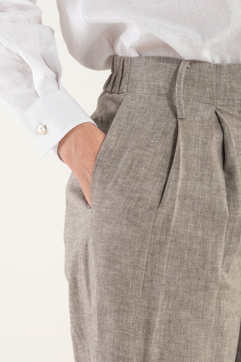 OMNIYA™ | Pantalone Beige con Chiusura a Bottone