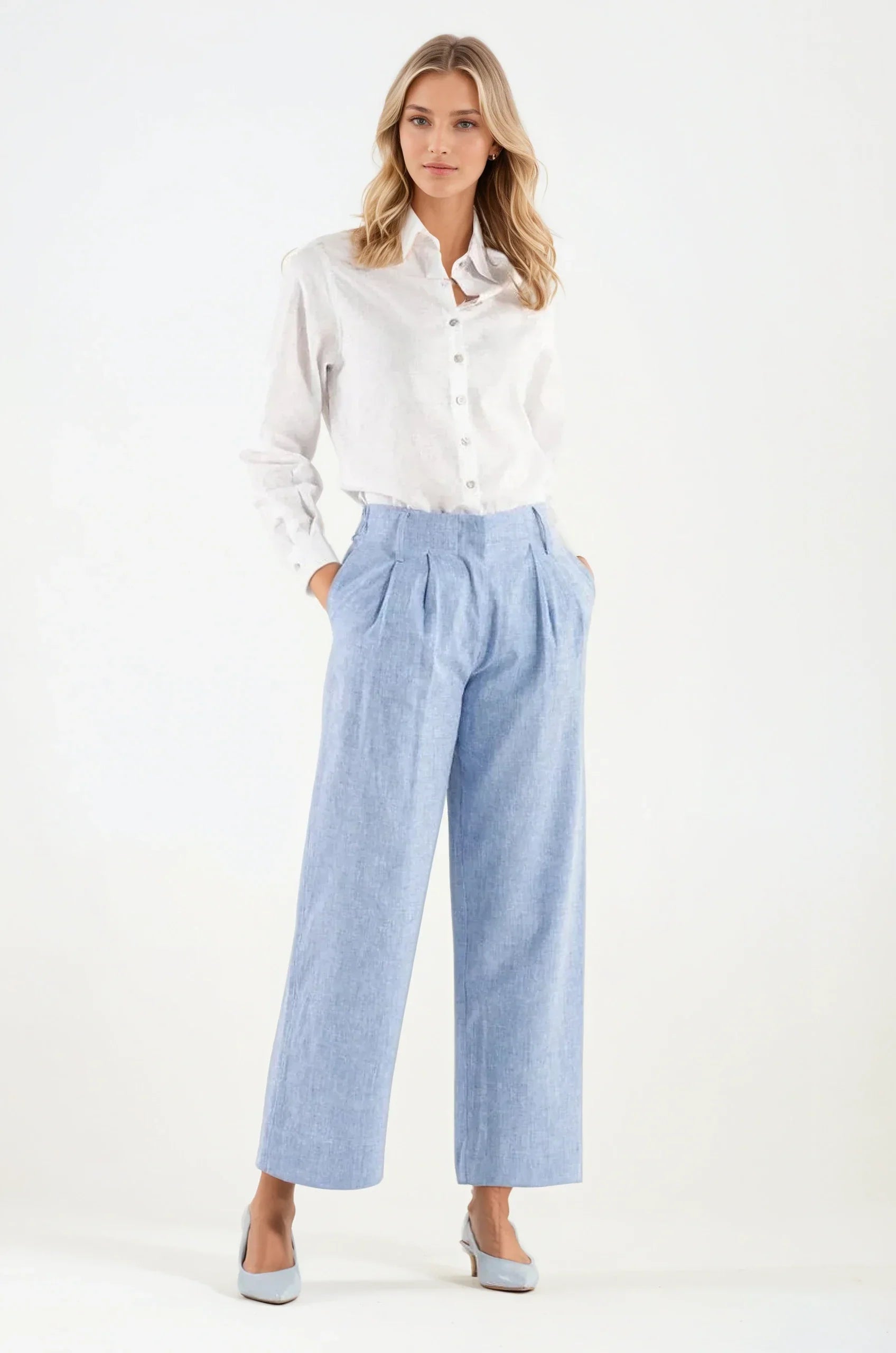 OMNIYA™ | Pantalone Cielo con Chiusura a Bottone