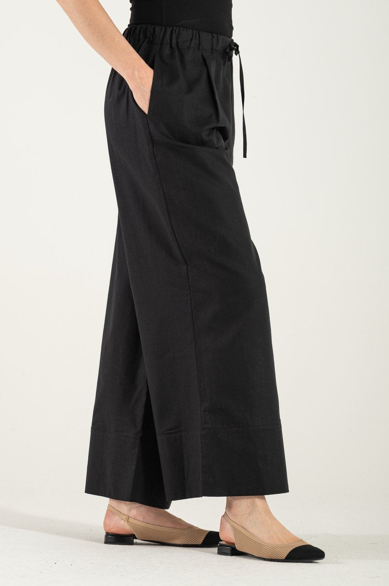OMNIYA™ | Pantalone Nero con Laccio in Vita